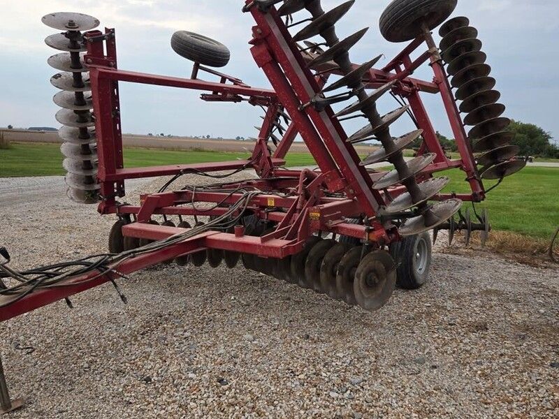 Used CASE IH 3900 For Sale in Hartsburg Illinois