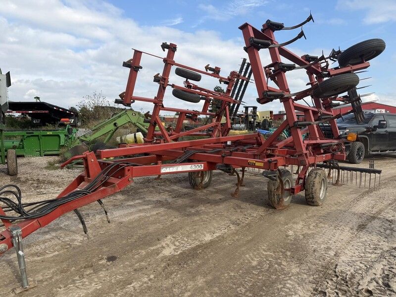 CASE IH 4300 For Sale