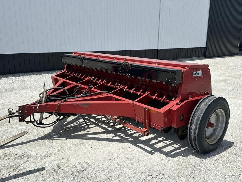 Used CASE IH 5300 For Sale in Gilman Illinois