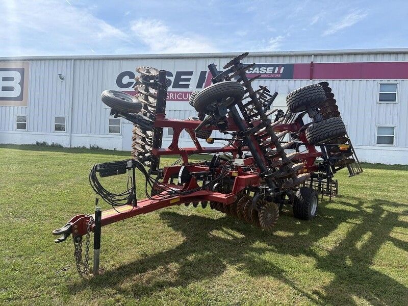 Used CASE IH TRUE TANDEM 335VT For Sale in New Windsor Maryland