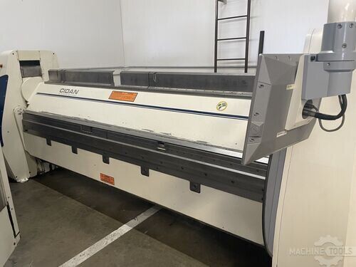 Used CIDAN FUTURA PLUS (2011) For Sale in California