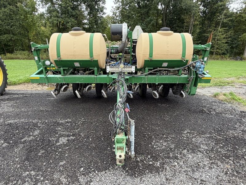 Used GREAT PLAINS YP625A-12TR For Sale in Stoneboro Pennsylvania