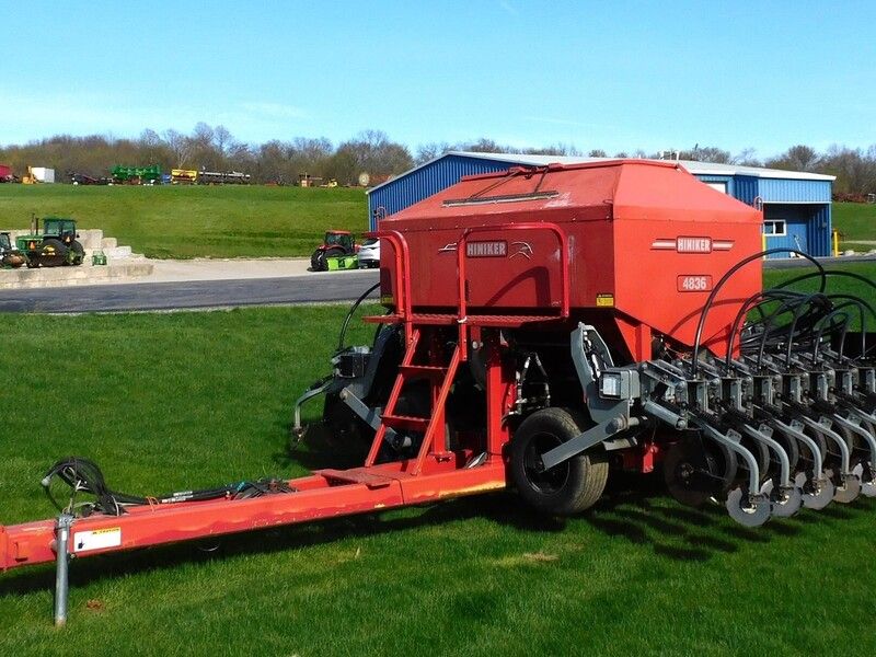 Used HINIKER 4836 For Sale in Marshall Wisconsin