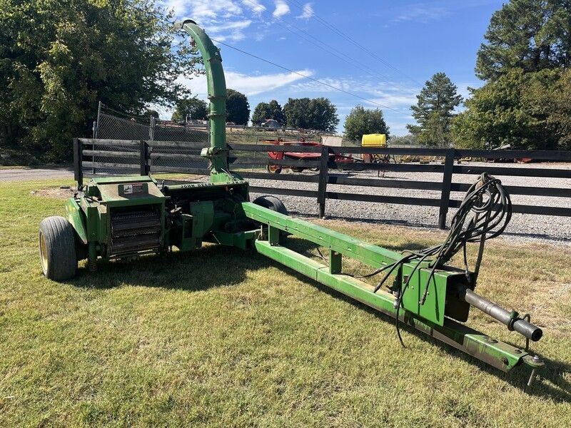 Used JOHN DEERE 3970 For Sale in Scottsville Kentucky