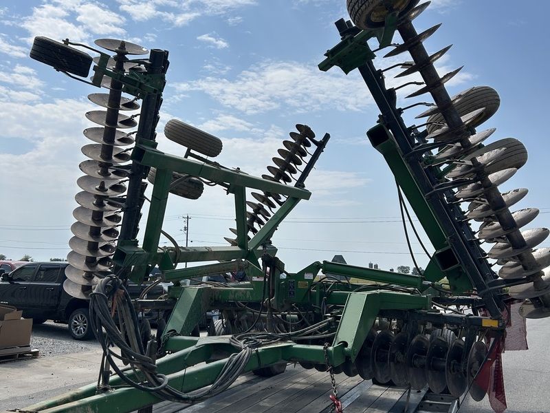 JOHN DEERE 630 For Sale