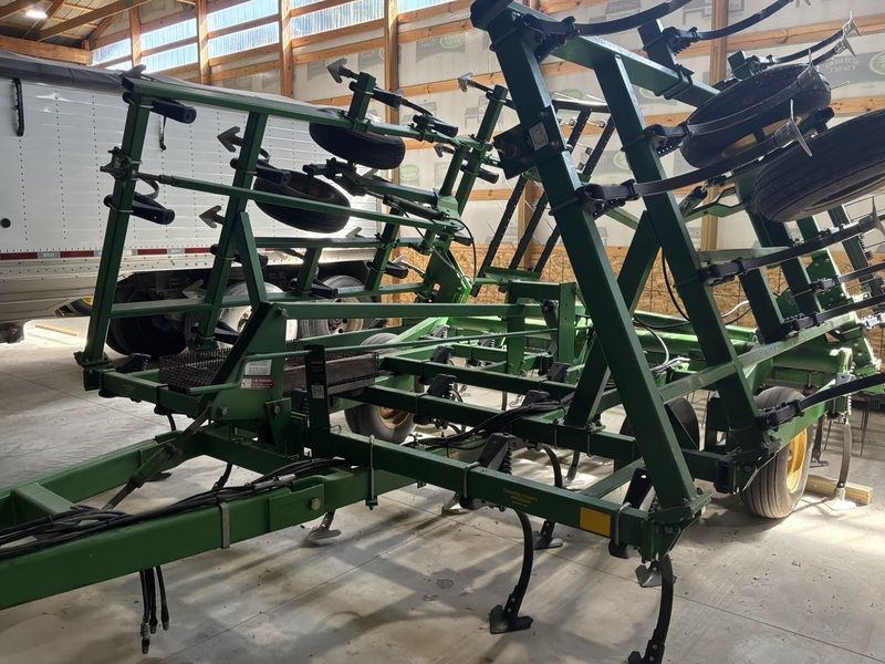 JOHN DEERE 980 For Sale