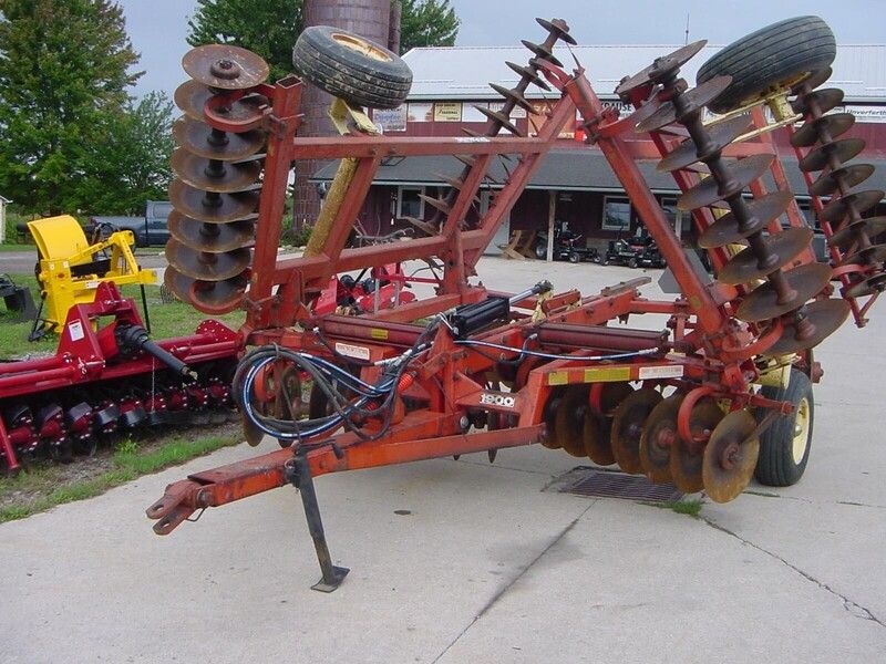 Used KRAUSE 1900 For Sale in Amherst Ohio