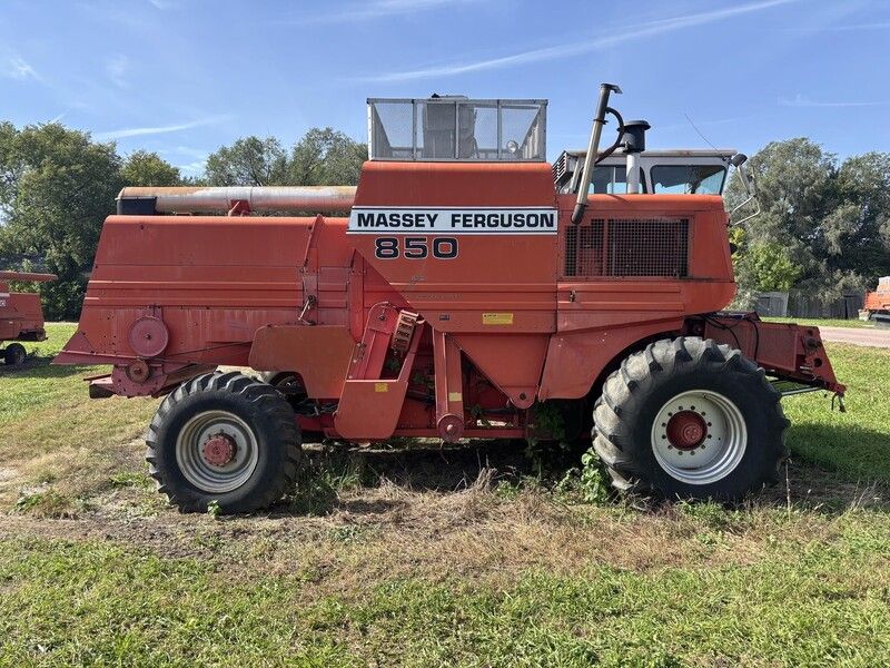 MASSEY FERGUSON 850 For Sale