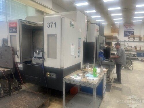 Mazak Machining Center