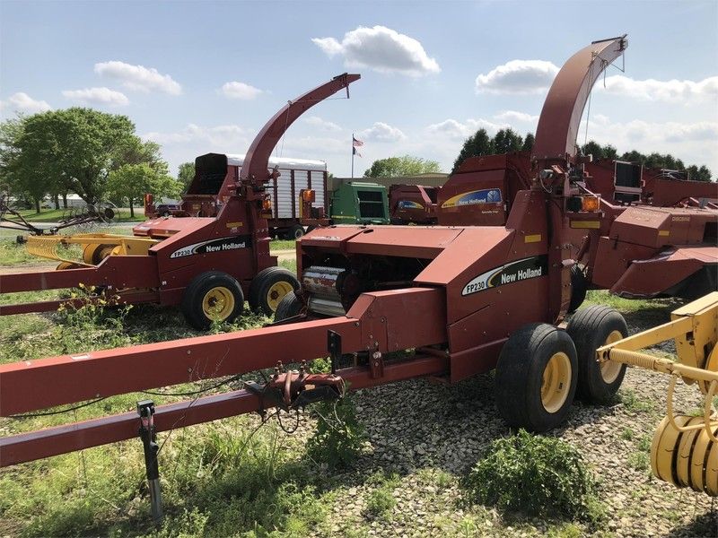 Used NEW HOLLAND FP230 For Sale in Dyersville Iowa
