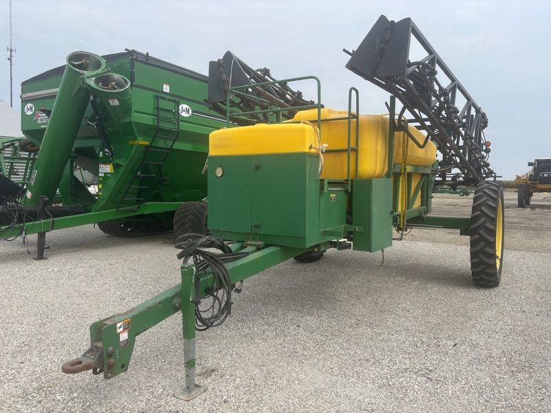 Used REDBALL 680 For Sale in Roanoke Illinois