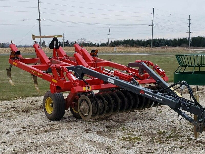 Used SUNFLOWER 4213-7 For Sale in Waldo Wisconsin