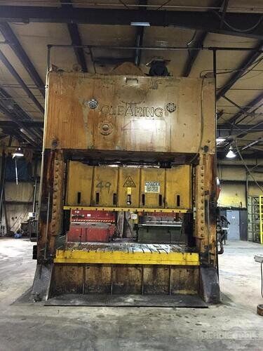 Used USI CLEARING S4-300-144-72 For Sale in Michigan